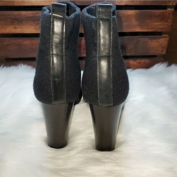 Vince Aren Open Toe Booties - Picture 8 of 10